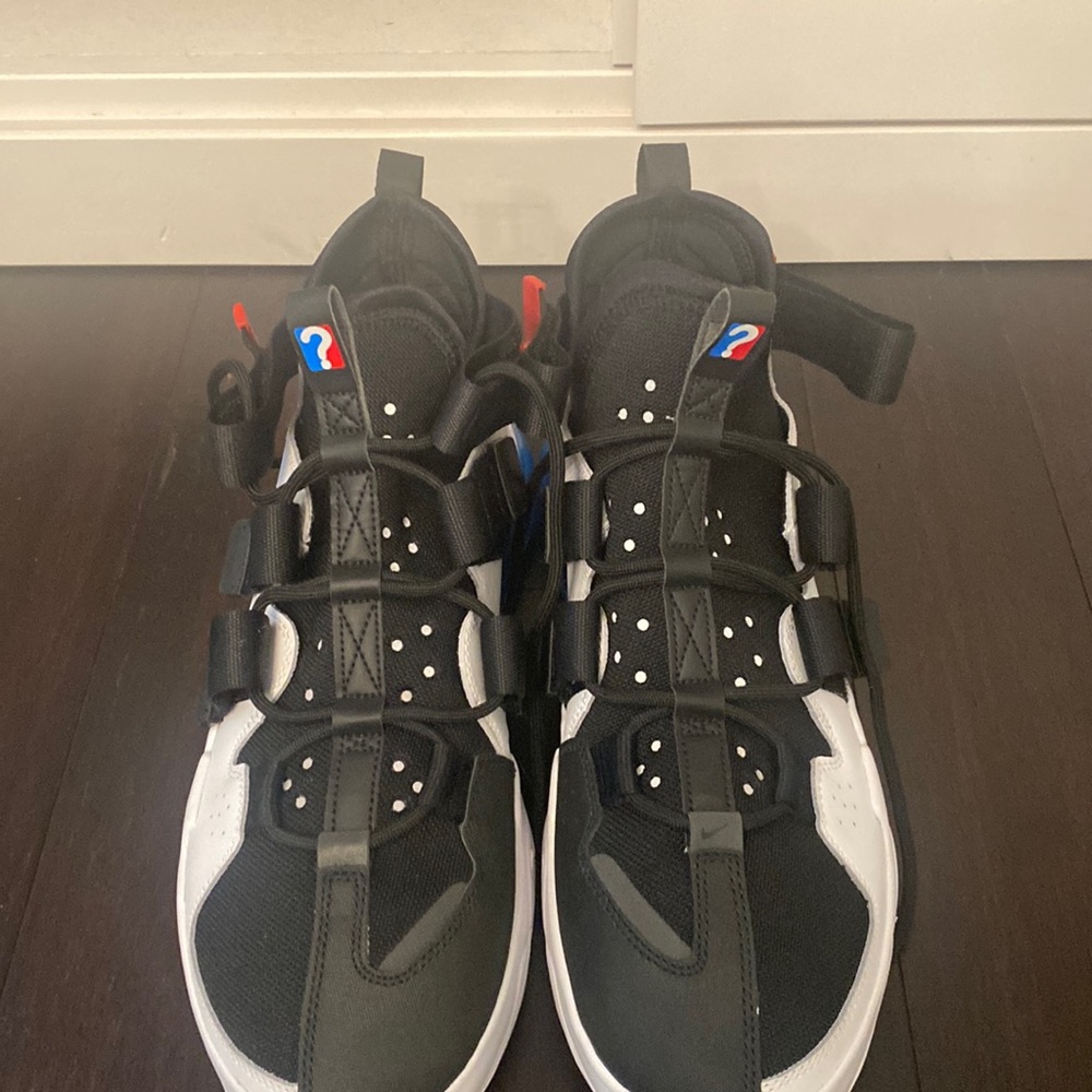 Mens Nike 270’s sneakers brand new